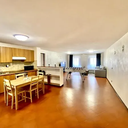 Centro Storico Casa Calcio Balilla شقة أَويستا