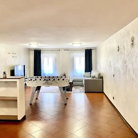 Centro Storico Casa Calcio Balilla * أَويستا